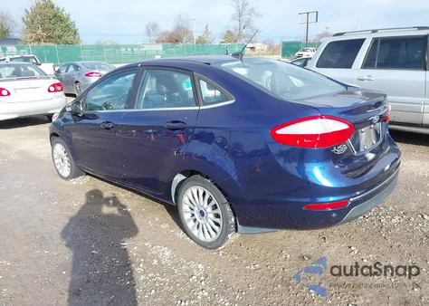 2016 Ford Fiesta Titanium z USA, uszkodzony, nr VIN 3FADP4CJ2GM149273